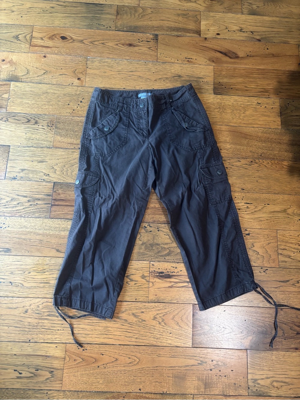 Ann Taylor Women’s Signature Fit Mocha Brown 100% Cotton Cargo Capris Size 4